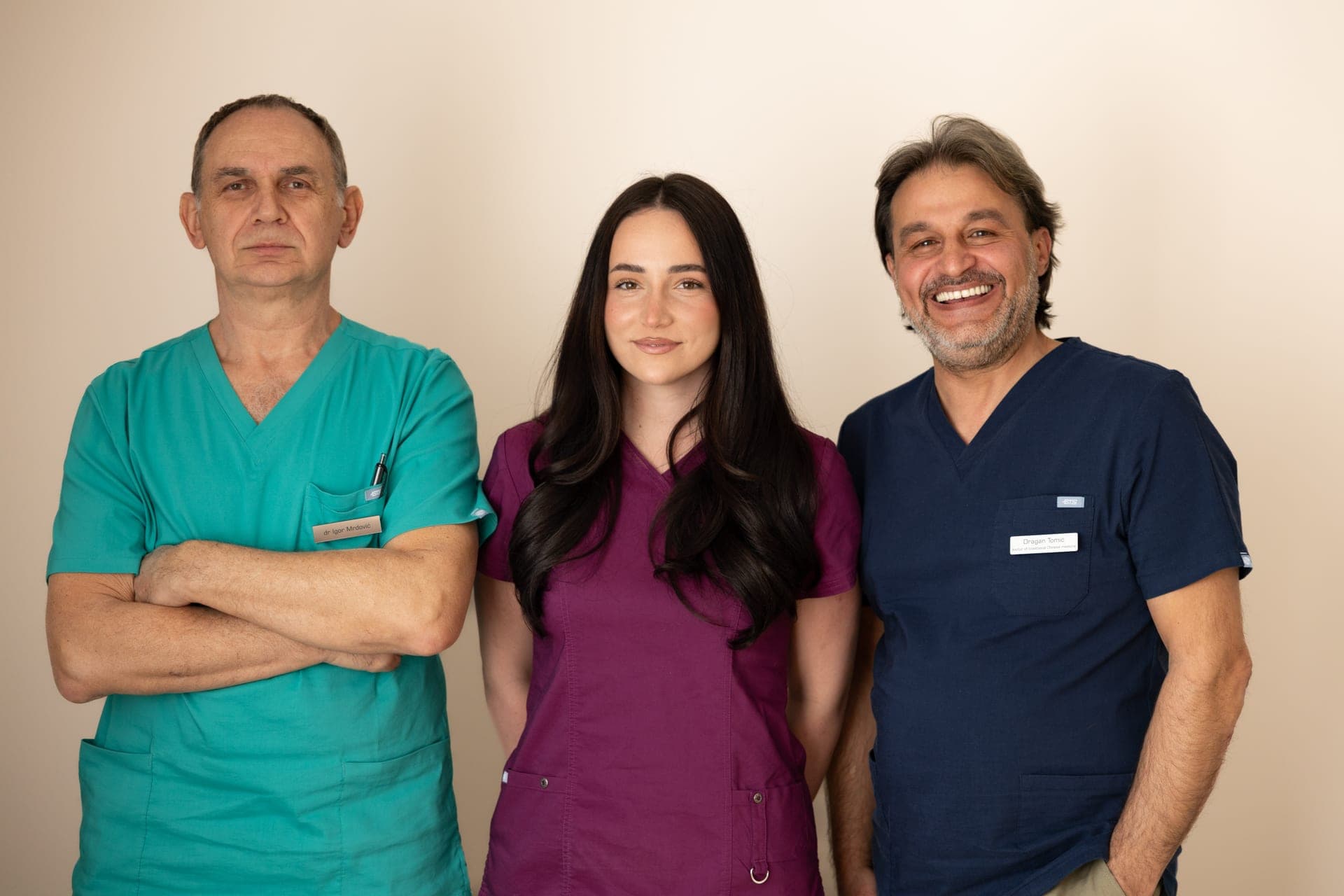 Tim Dr Atom Holistic u radu